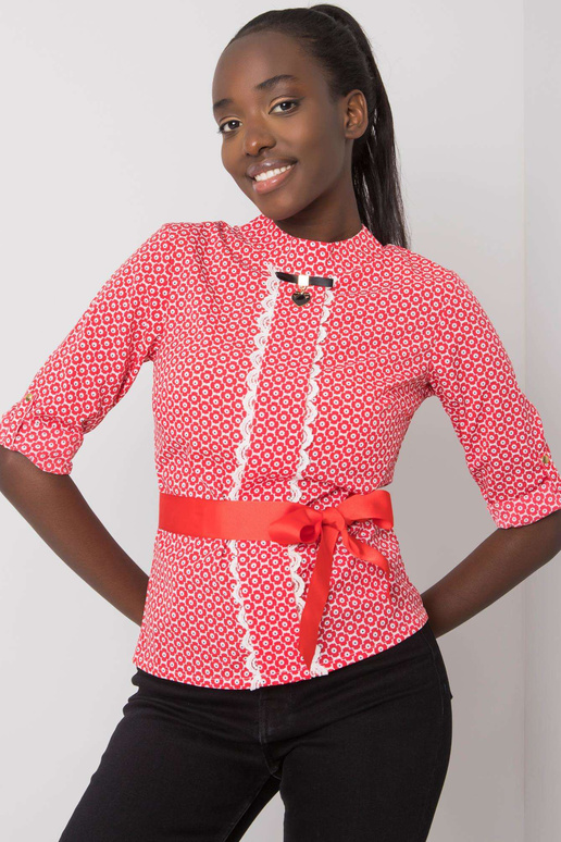 Balta ir raudona palaidinė su Tiana...