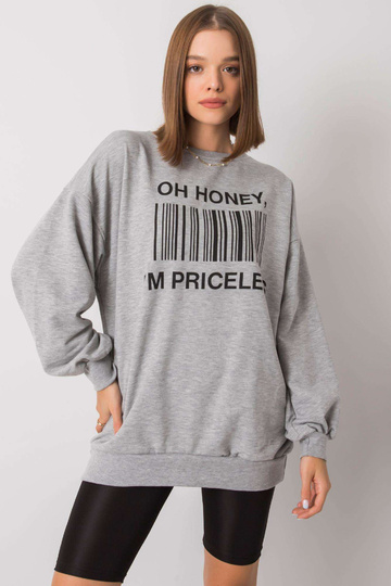 Pilki megztiniai su Kario...