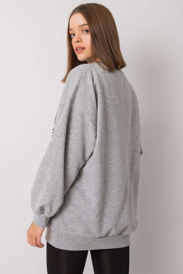 Pilki megztiniai su Kario... 2