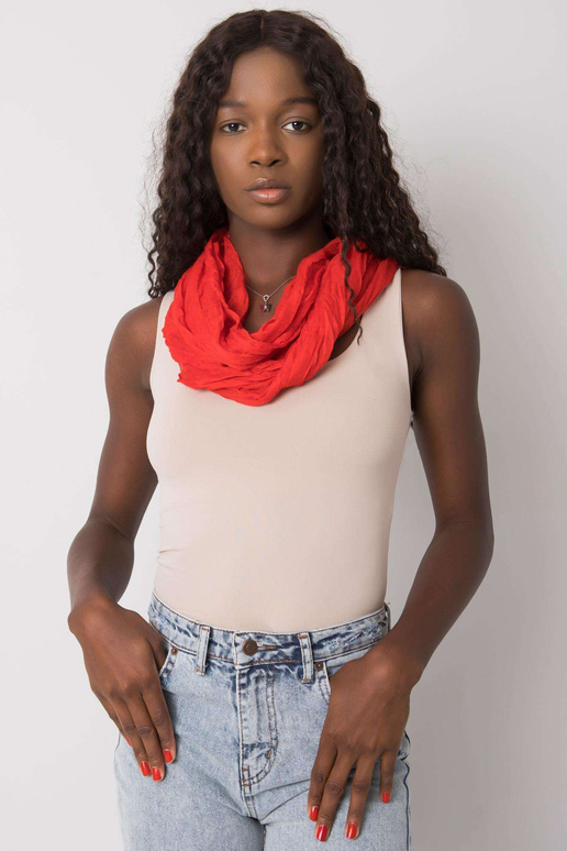 Raudonos ir pilkos spalvos taškuotas...