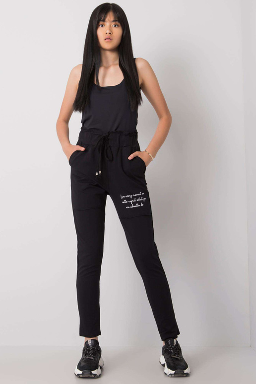 Juodos Jennifer sportinės kelnės