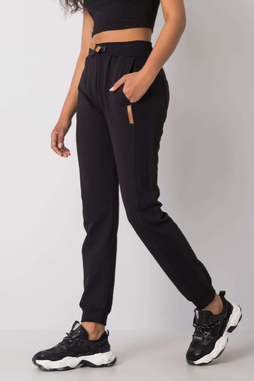 Alivia juodos sportinės kelnės