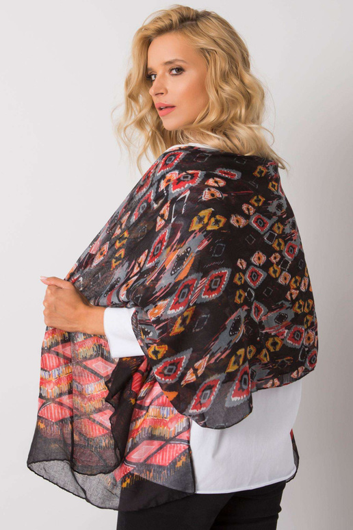 Juodos ir raudonos spalvos raštuotas...