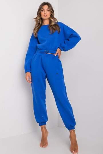 Tamsiai mėlynas dviejų...