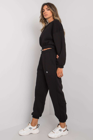 Juodas Maleah dviejų dalių...