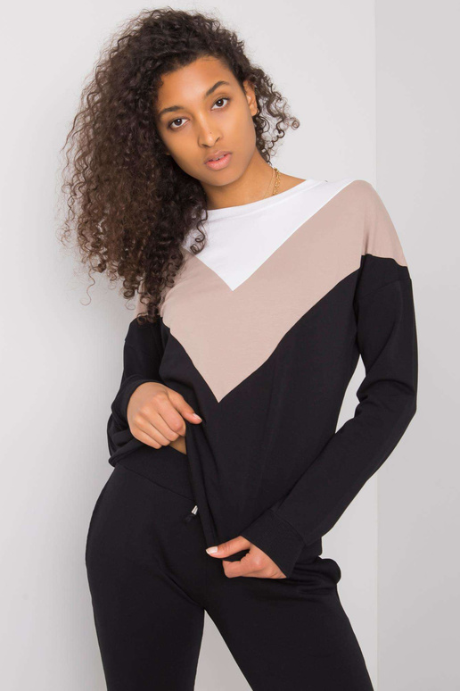 Tamsiai smėlio ir juodos spalvos...