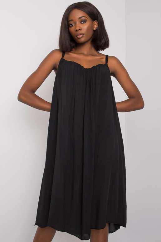 Juoda suknelė su petnešėlėmis Polinne...