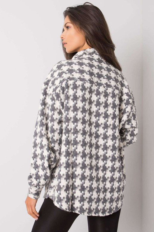 Balti ir pilki marškiniai su...