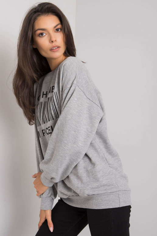 Pilki megztiniai su Basile raštu