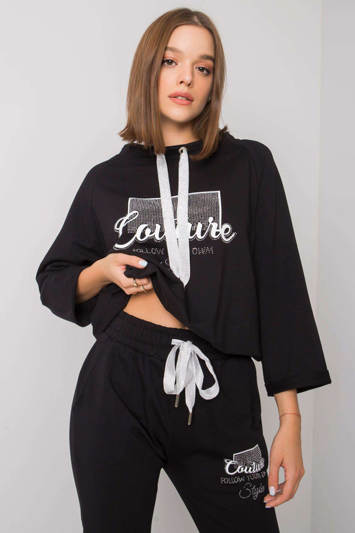 Juodas komplektas su Martille...