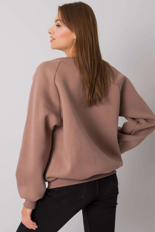 Tamsiai smėlio spalvos megztinis su...