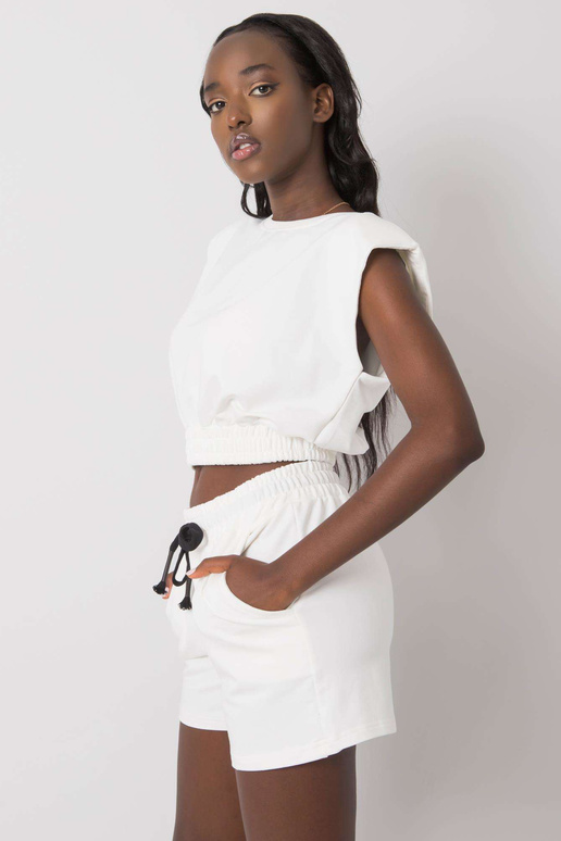 Baltas moteriškas komplektas Shandy... Baltas moteriškas komplektas Shandy...