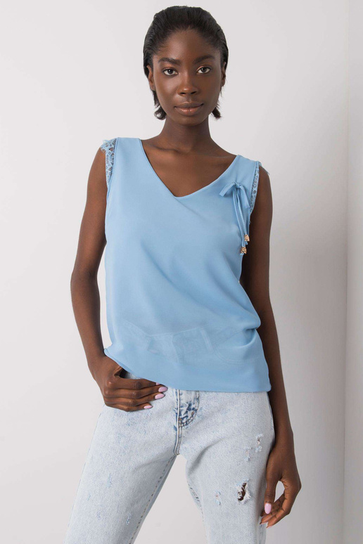 Mėlynos spalvos safyro nėrinių viršus