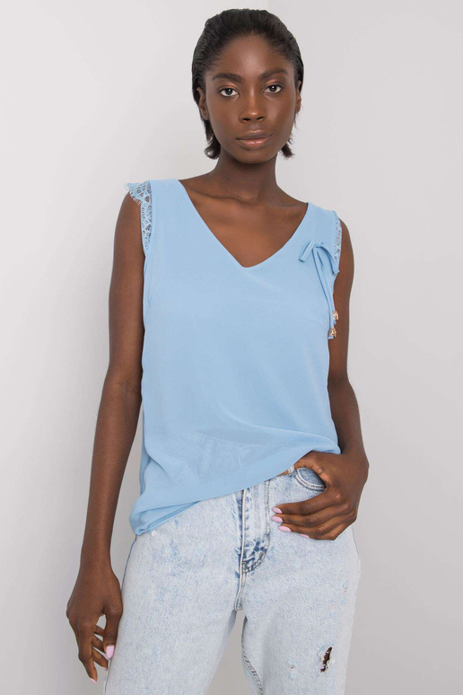 Mėlynos spalvos safyro nėrinių viršus