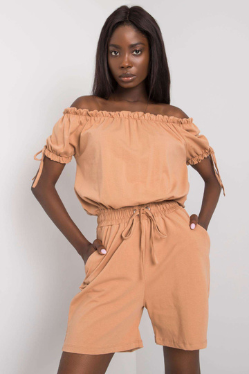 Camel trumpas kombinezonas...