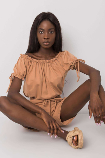 Camel trumpas kombinezonas... 2