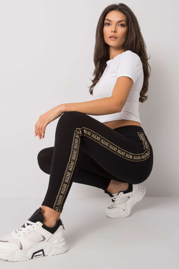 Juodos ir auksinės spalvos...