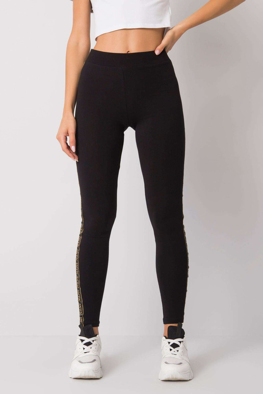 Juodos ir auksinės spalvos...