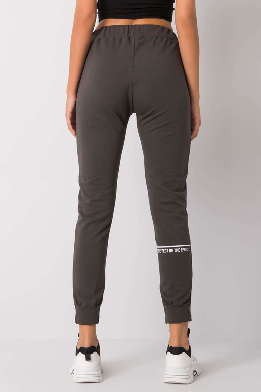 Tamsios chaki spalvos Winsley... Tamsios chaki spalvos Winsley...