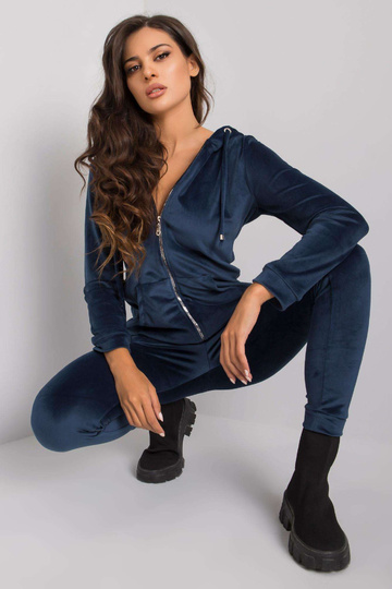 Tamsiai mėlynas dviejų...