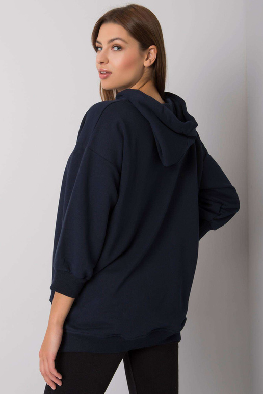 Tamsiai mėlynas megztinis su...