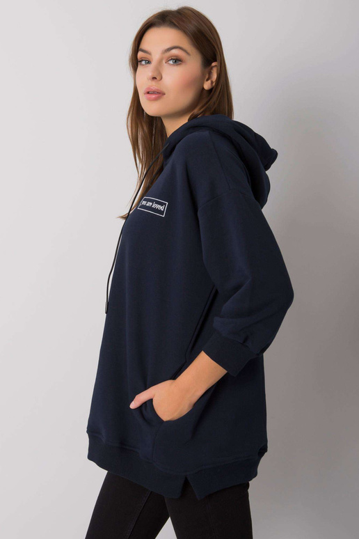 Tamsiai mėlynas megztinis su...