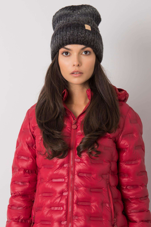 Juodos ir pilkos spalvos beanie ombre