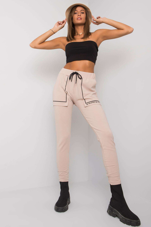 Šviesiai smėlio spalvos Winsley...