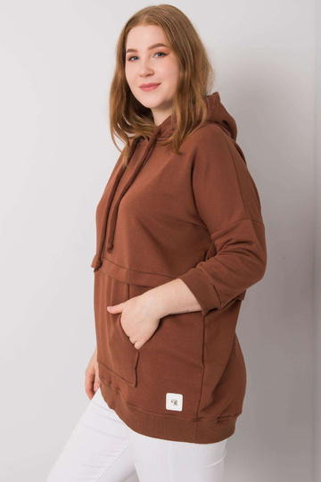 Tamsiai rudas plius dydžio...