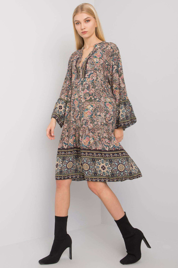 Khaki spalvos suknelė su raukšlėmis Claremont OCH BELLA