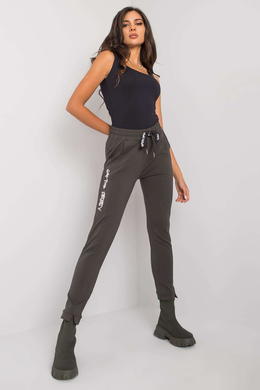 Tamsios chaki spalvos sportinės...