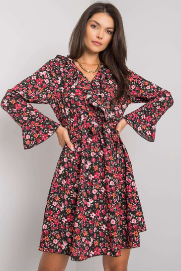 Juoda ir raudona suknelė su...