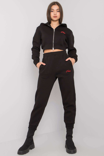 Juodas dviejų dalių... 2