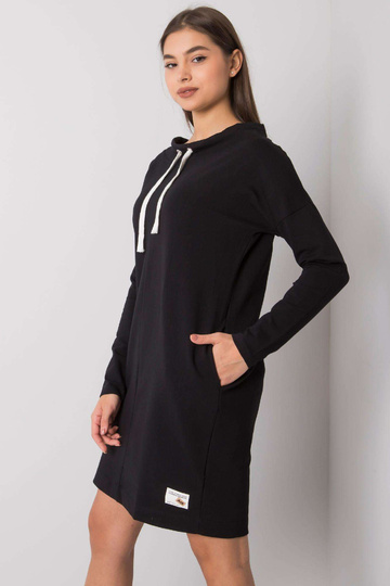 Juoda Meriden suknelė