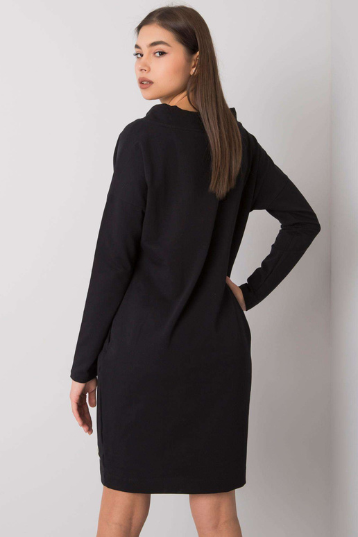 Juoda Meriden suknelė