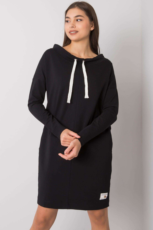 Juoda Meriden suknelė