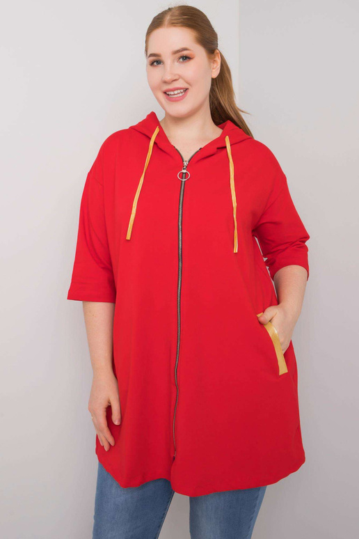 Raudonas plius dydžio megztinis su... Raudonas plius dydžio megztinis su...