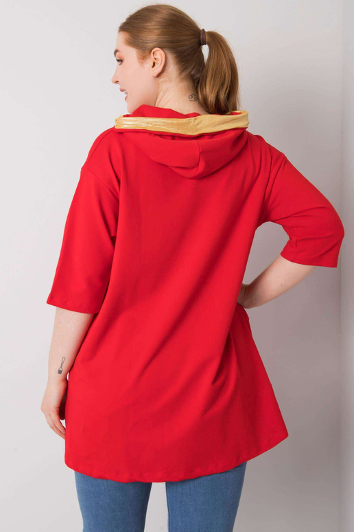 Raudonas plius dydžio megztinis su... Raudonas plius dydžio megztinis su...