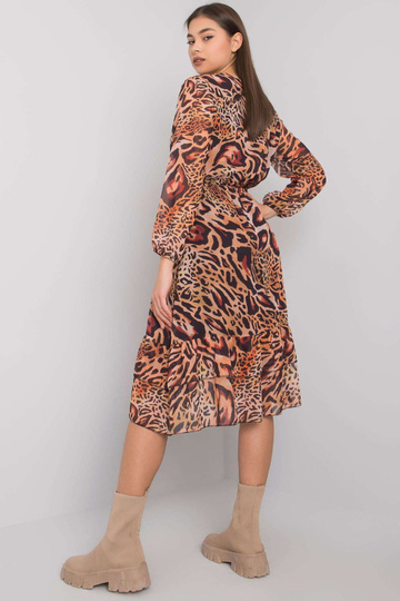 Darina šviesiai ruda...