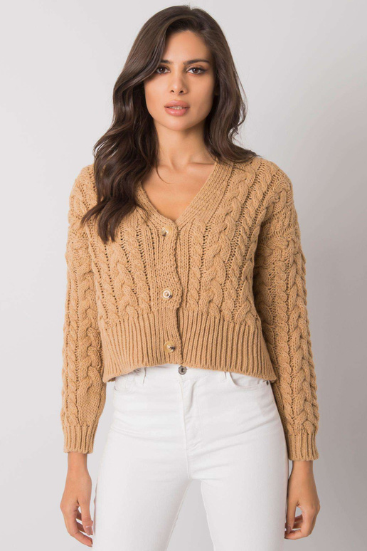 Kupranugarių megztinis su sagutėmis... Kupranugarių megztinis su sagutėmis...