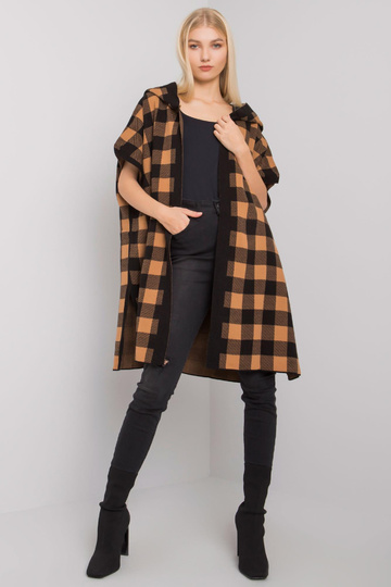 Juodas ir kupranugarių... 2