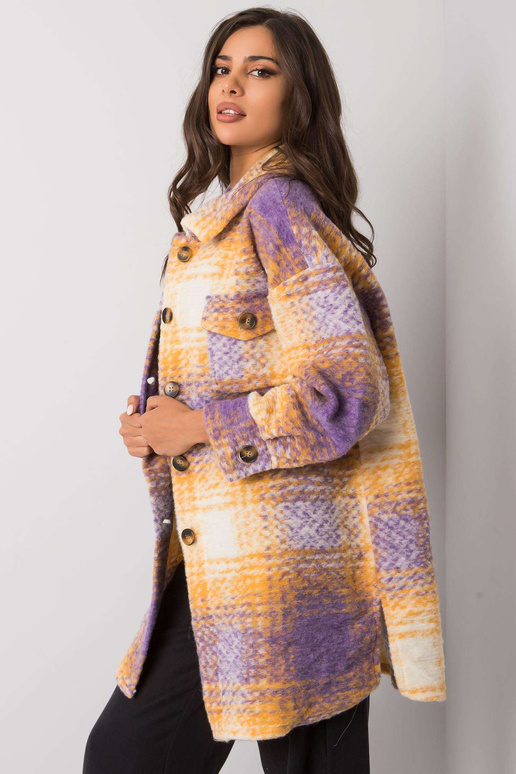 Violetiniai ir geltoni „Visy“...