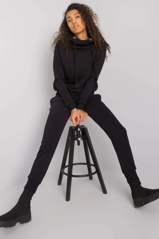 Juodas dviejų dalių komplektas...