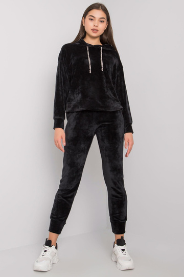 Juodo veliūro komplektas su...