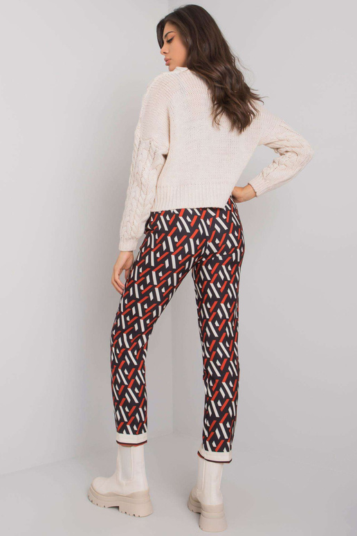 Juodos ir raudonos Dorchester...