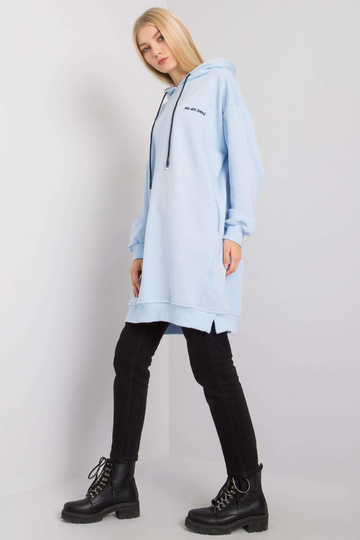 Šviesiai mėlynas megztinis... 2