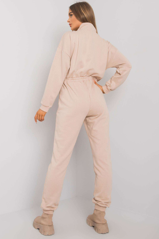 Smėlio spalvos sportinis kostiumas Raena