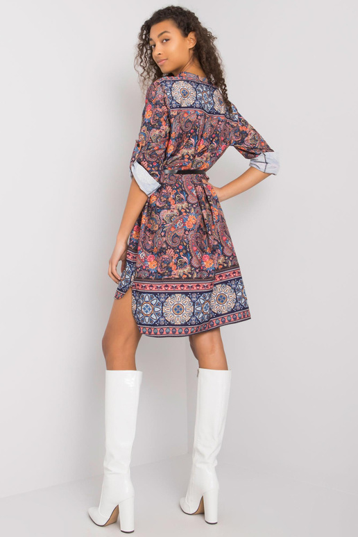 Tamsiai mėlynos spalvos suknelė su... Tamsiai mėlynos spalvos suknelė su...