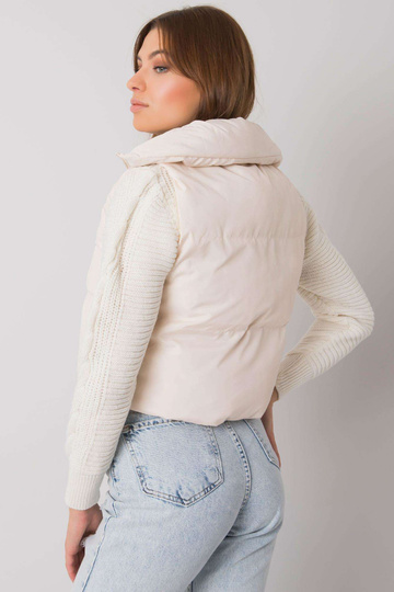 Ecru dygsniuota liemenė... 2