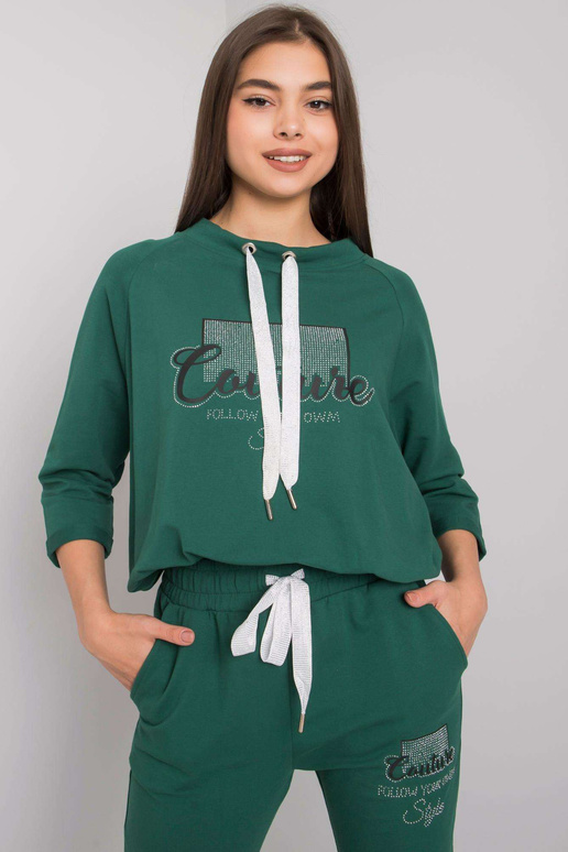 Tamsiai žalias rinkinys su Martille... Tamsiai žalias rinkinys su Martille...